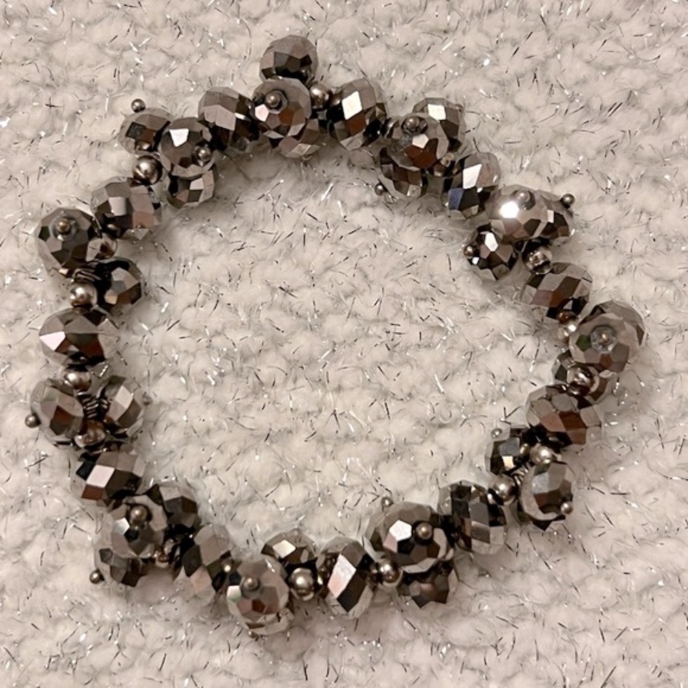 Silver Pewter Glass Beaded Bracelet
